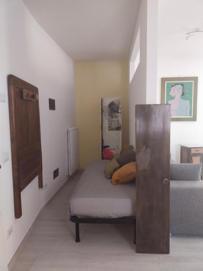 La Tana Dell'Artista Hotel Арко Екстериор снимка
